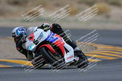 media/Jan-14-2023-SoCal Trackdays (Sat) [[497694156f]]/Turn 16 (210pm)/